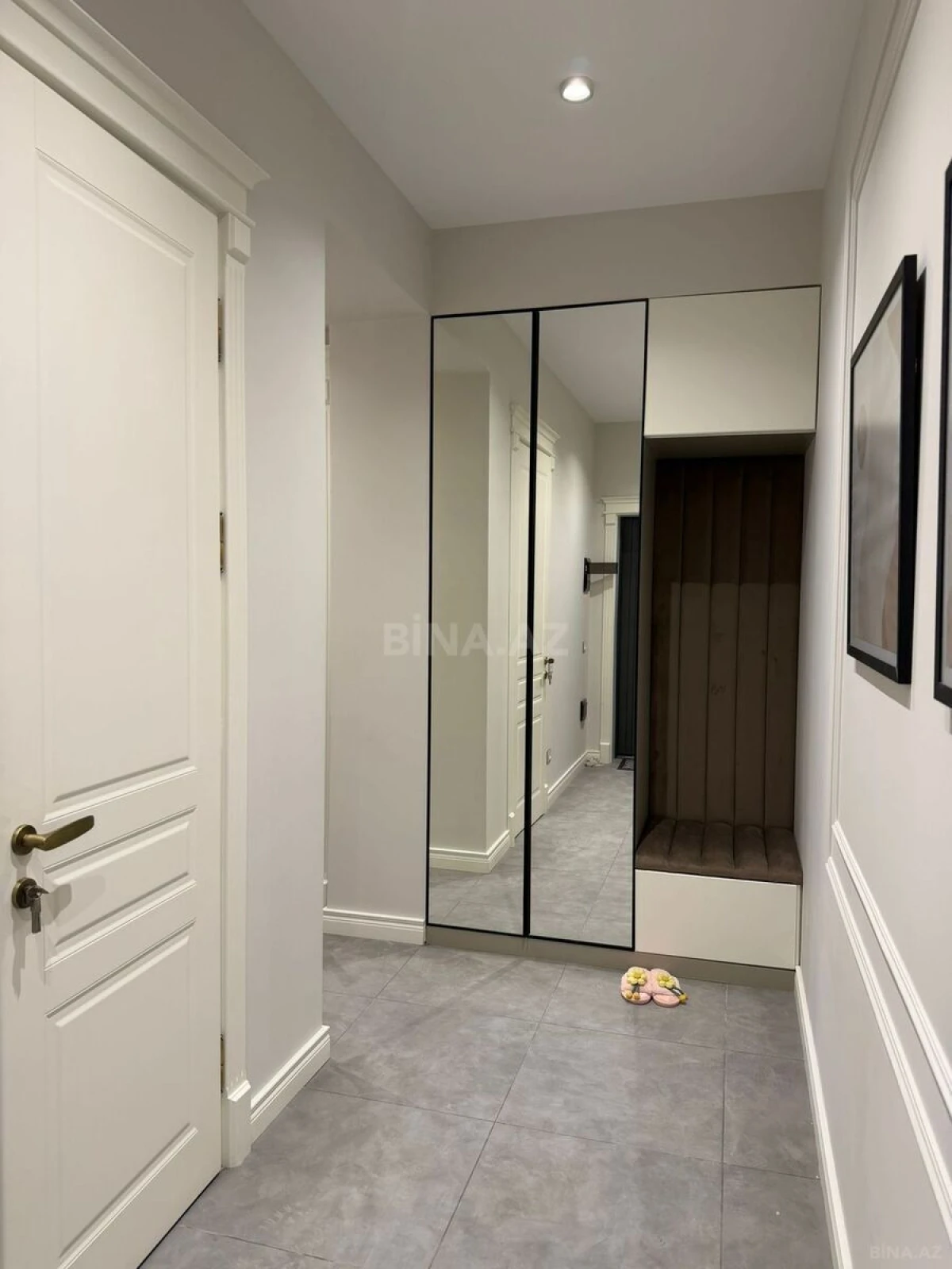 Kirayə verilir 2 otaqlı mənzil 70 m²