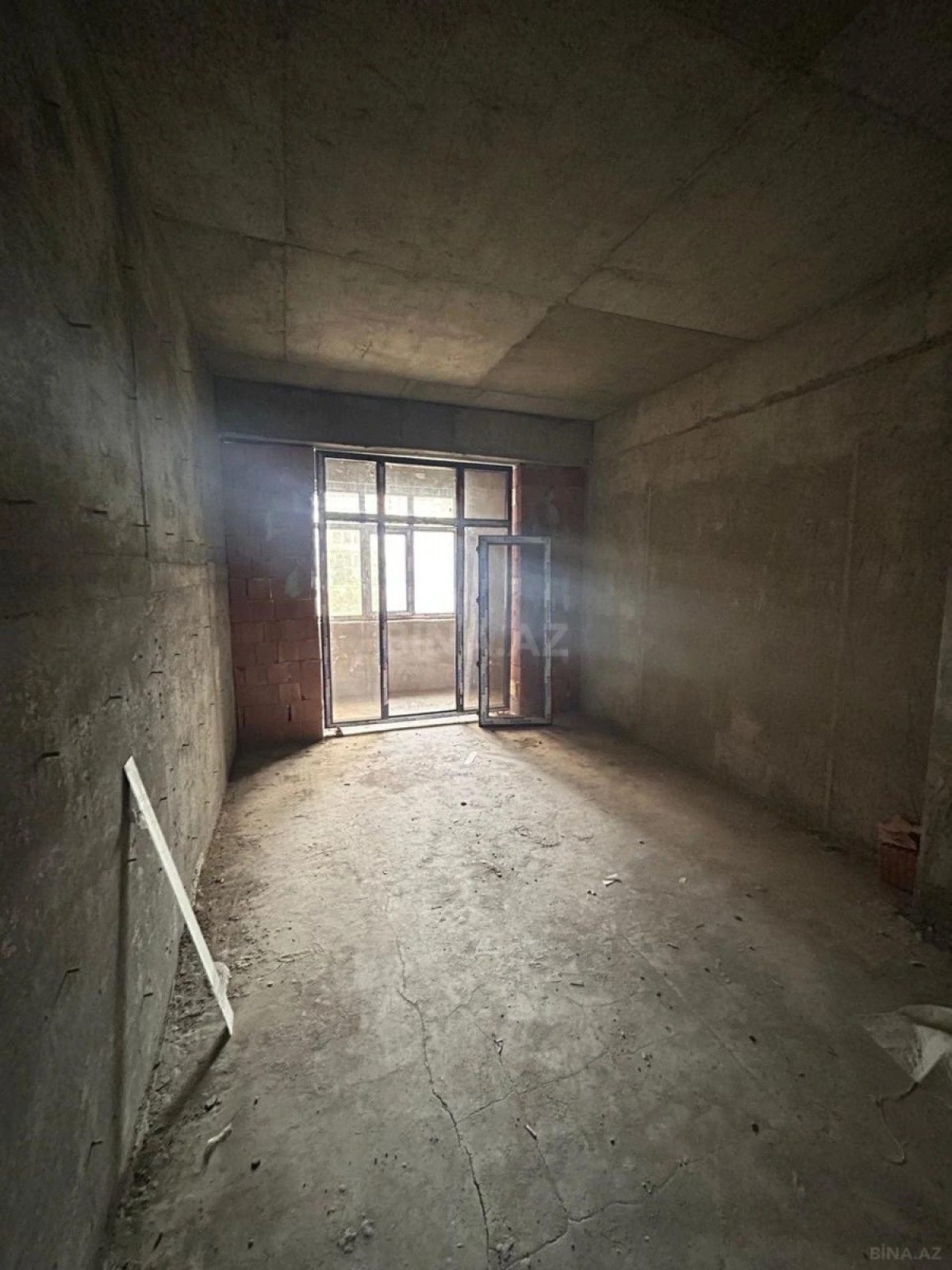 Satılır 2 otaqlı mənzil 60 m²