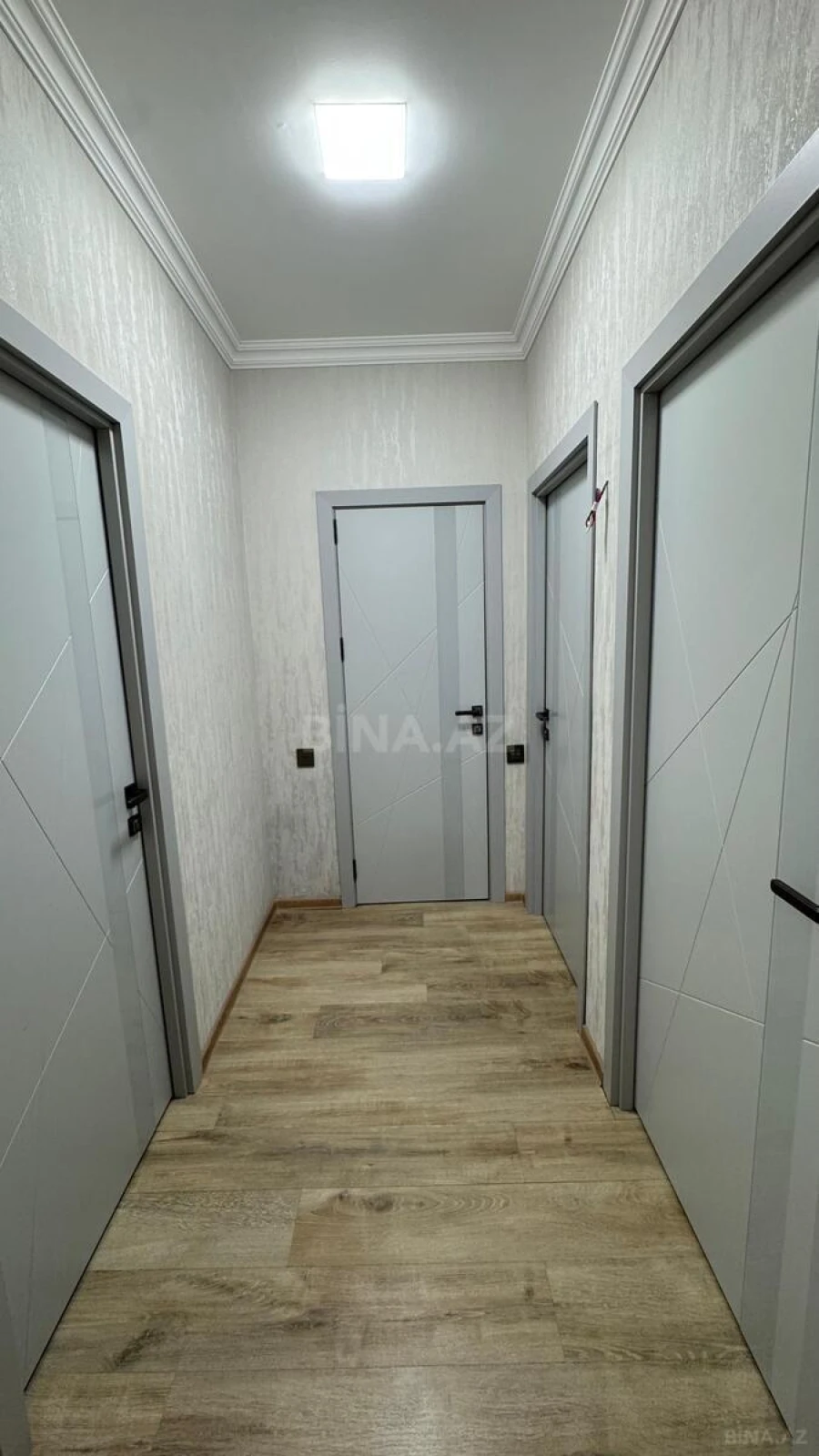 Satılır 2 otaqlı mənzil 60 m²