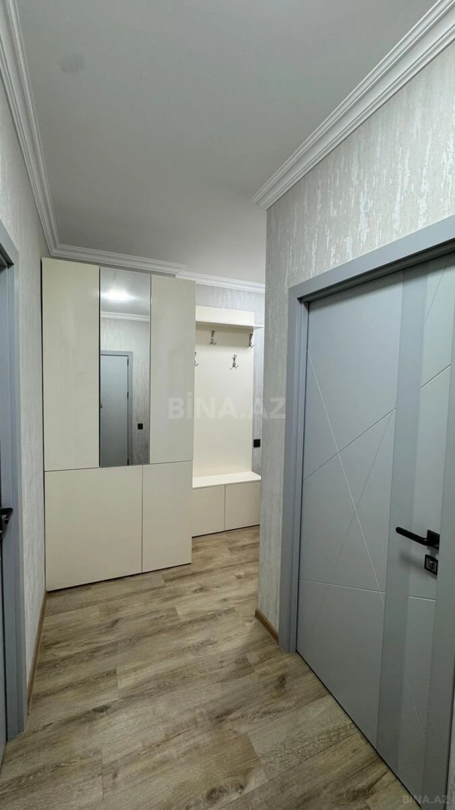 Satılır 2 otaqlı mənzil 60 m²
