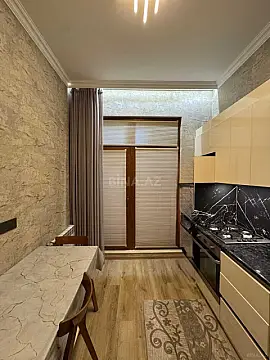 Satılır 2 otaqlı mənzil 60 m²