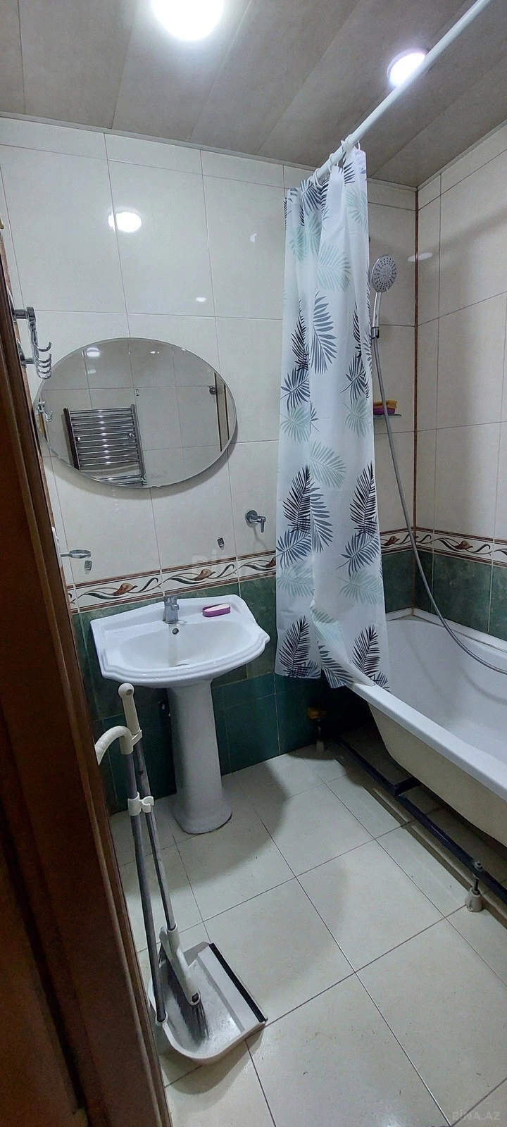 Kirayə verilir 3 otaqlı mənzil 99 m²