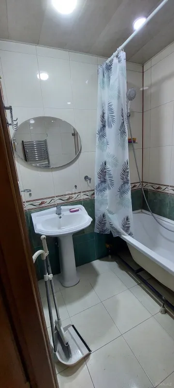 Kirayə verilir 3 otaqlı mənzil 99 m²