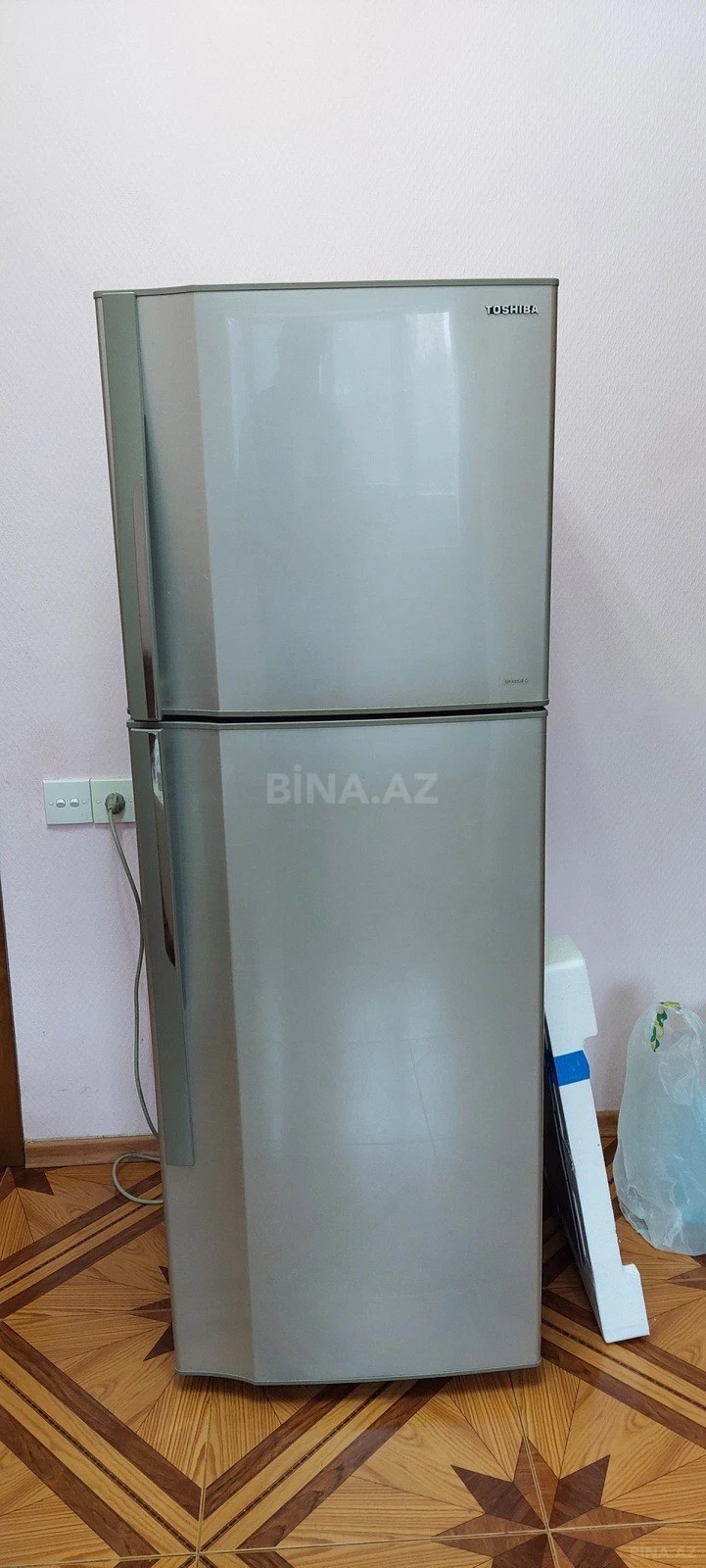 Kirayə verilir 3 otaqlı mənzil 99 m²