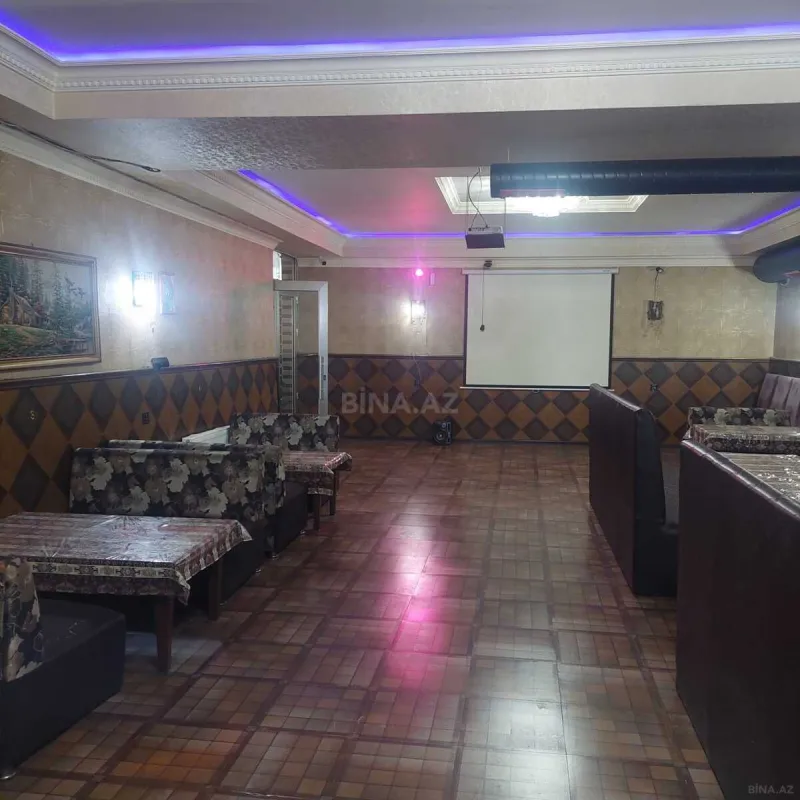 Satılır obyekt 300 m²