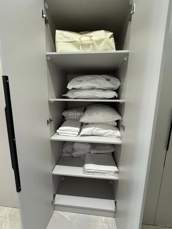 Kirayə verilir 1 otaqlı mənzil 60 m²