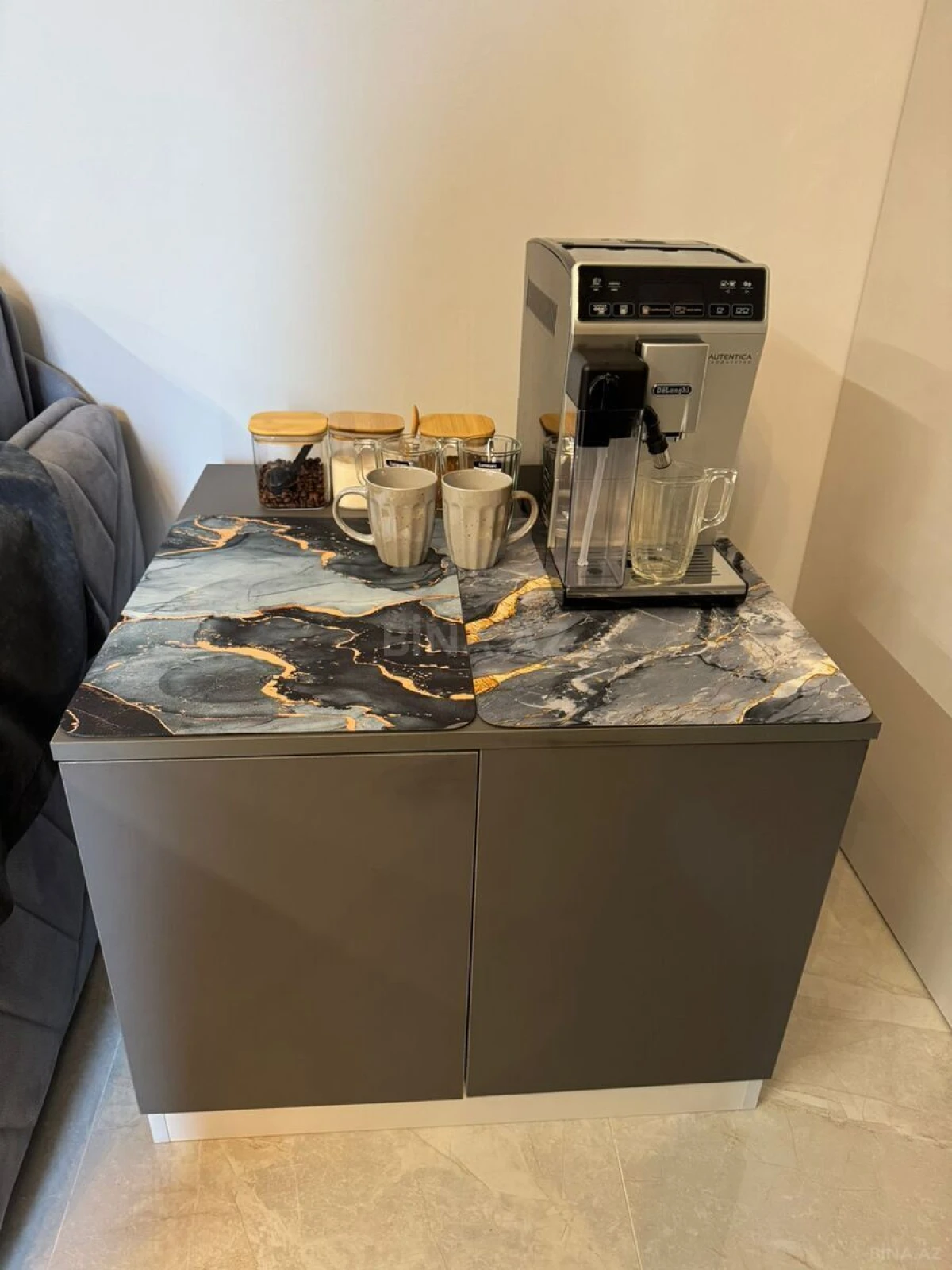 Kirayə verilir 1 otaqlı mənzil 60 m²