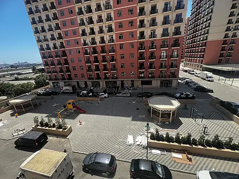 Kirayə verilir 2 otaqlı mənzil 65 m²