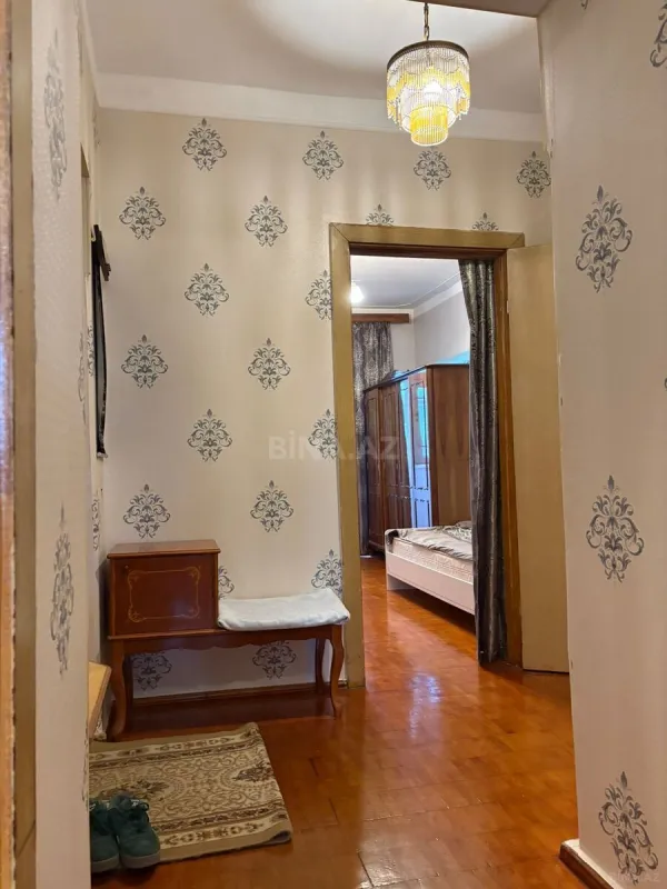 Satılır 2 otaqlı mənzil 60 m²