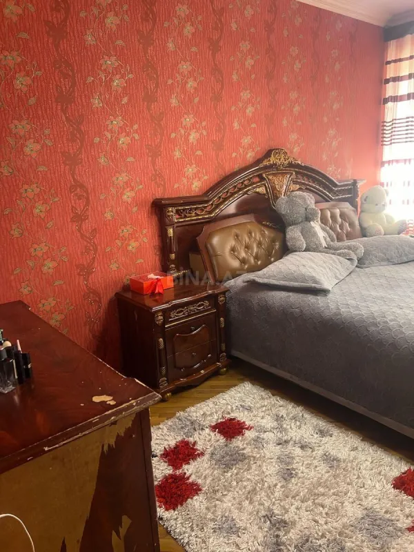 Satılır 2 otaqlı mənzil 67 m²