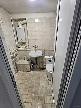 Kirayə verilir 1 otaqlı mənzil 40 m²