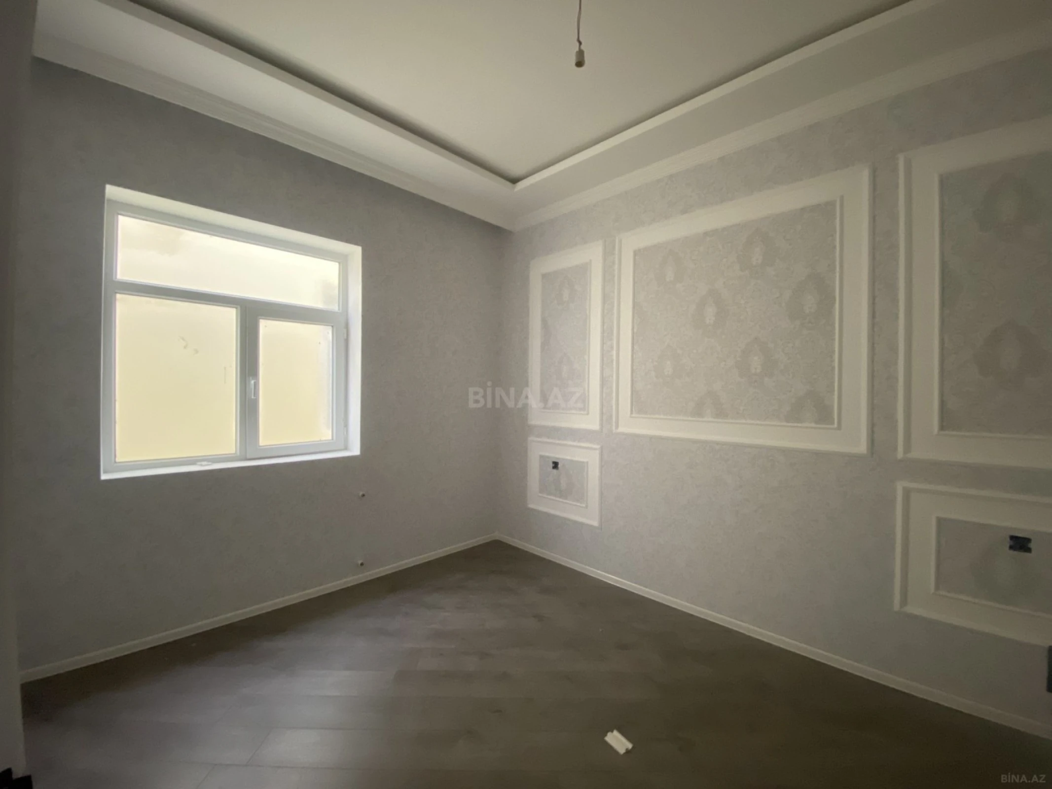 Satılır 6 otaqlı həyət evi 180 m²