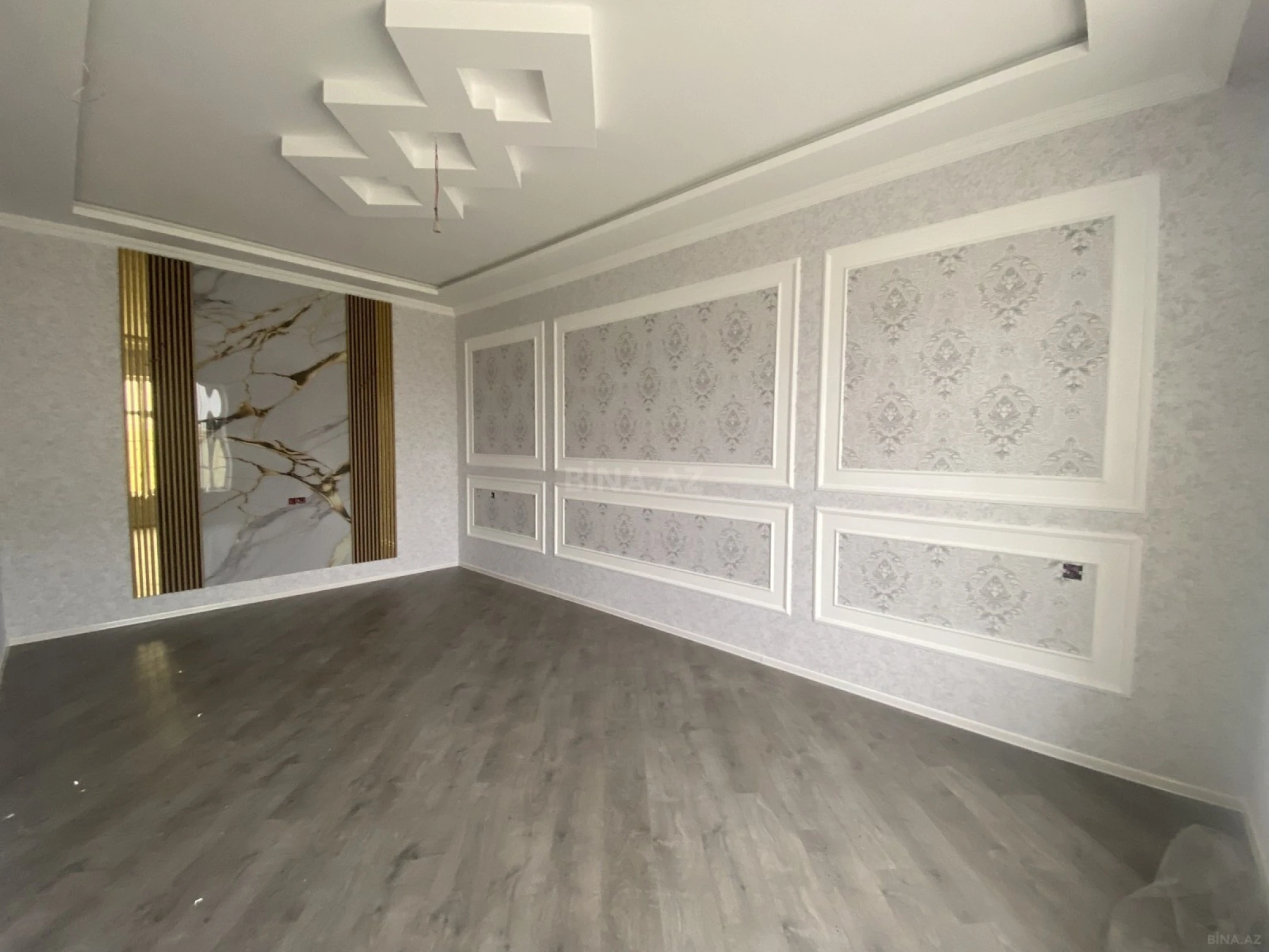 Satılır 6 otaqlı həyət evi 180 m²