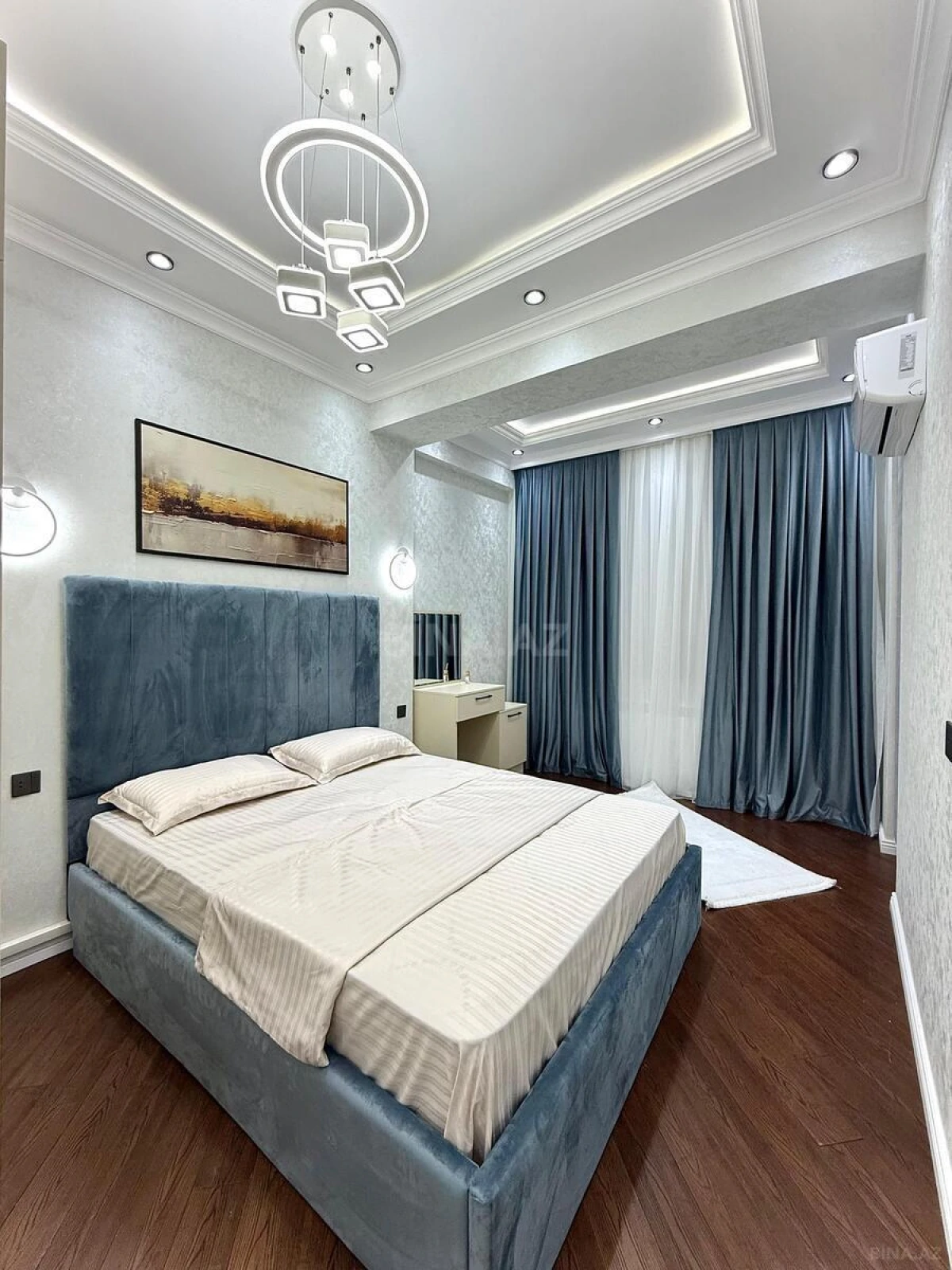 Satılır 2 otaqlı mənzil 55 m²