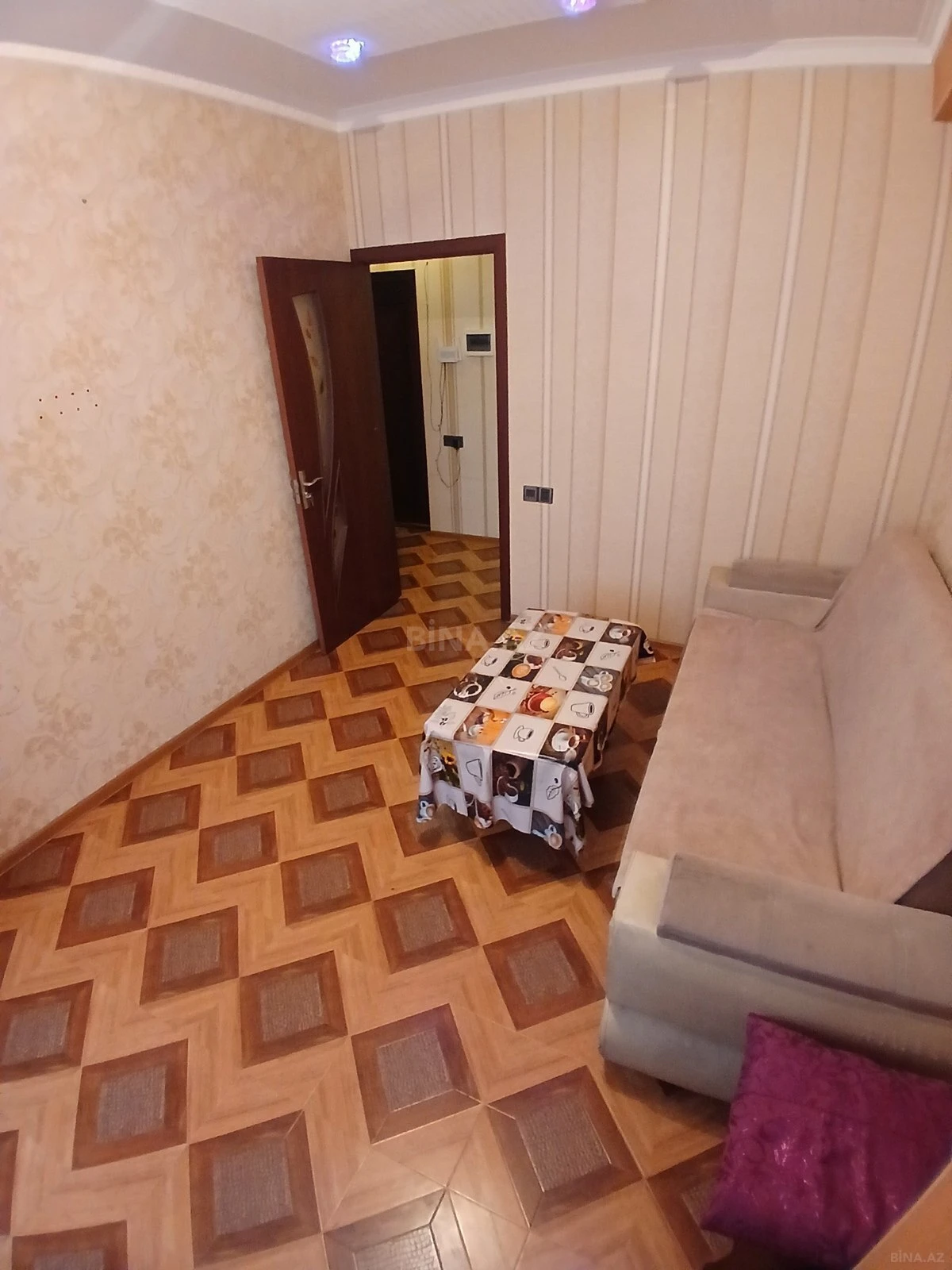 Kirayə verilir 2 otaqlı mənzil 36 m²
