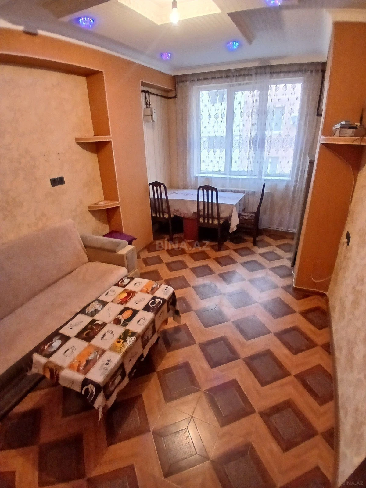 Kirayə verilir 2 otaqlı mənzil 36 m²