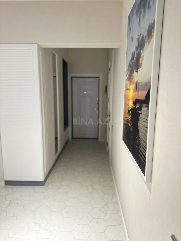 Kirayə verilir 3 otaqlı mənzil 150 m²