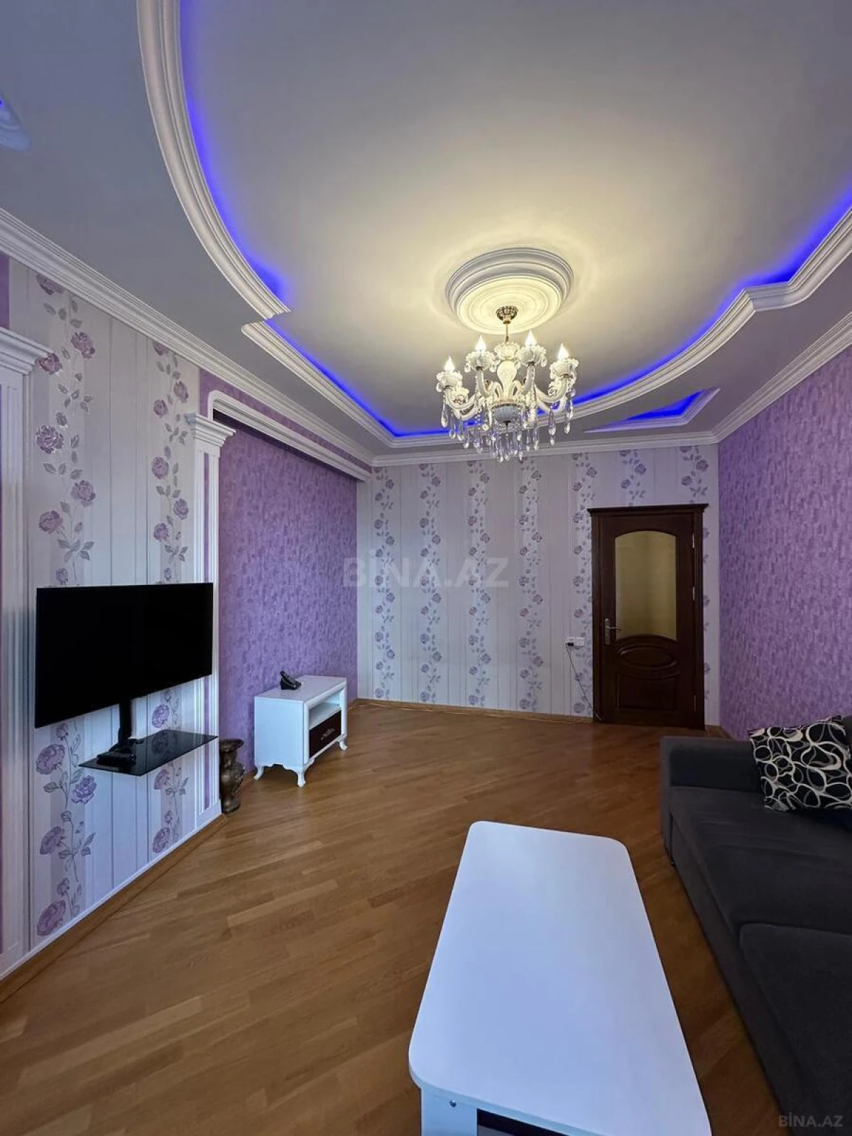Satılır 1 otaqlı mənzil 60 m²