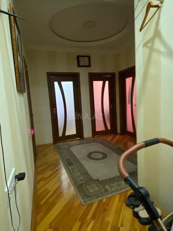 Satılır 3 otaqlı mənzil 87 m²