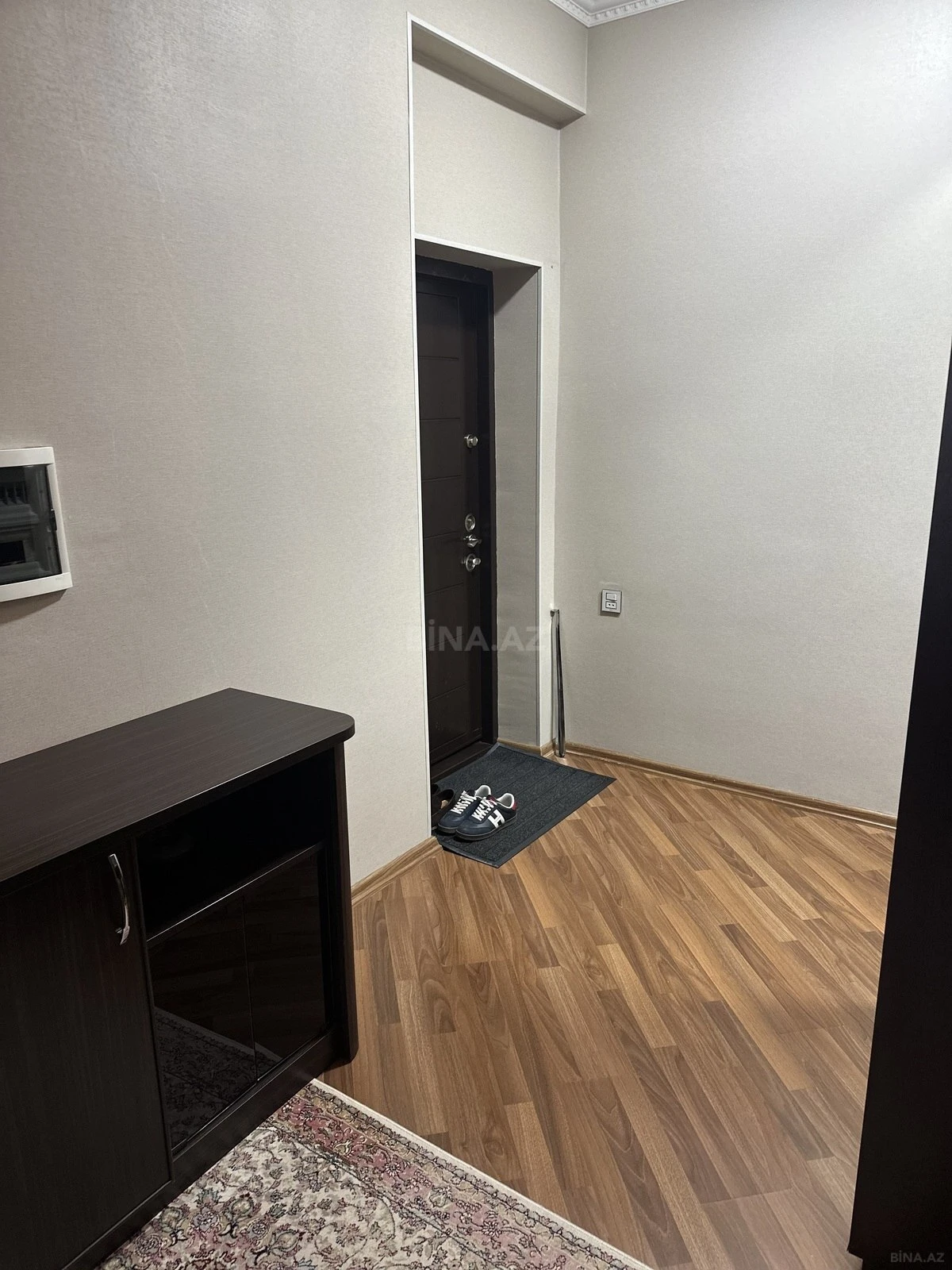 Satılır 2 otaqlı mənzil 80 m²