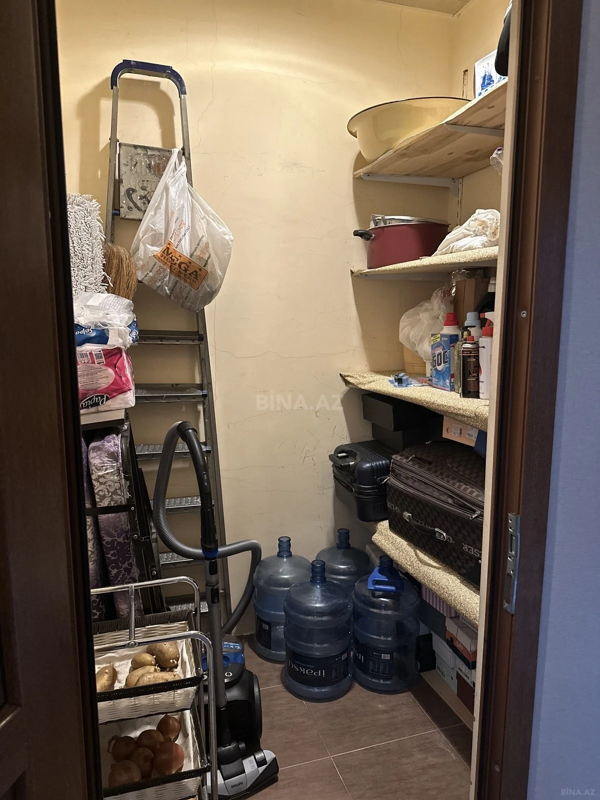 Satılır 2 otaqlı mənzil 80 m²