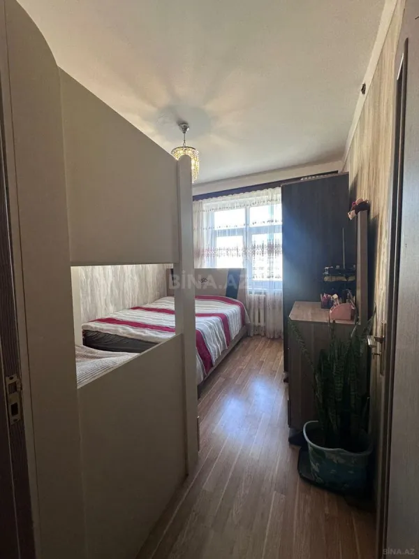 Satılır 2 otaqlı mənzil 70 m²