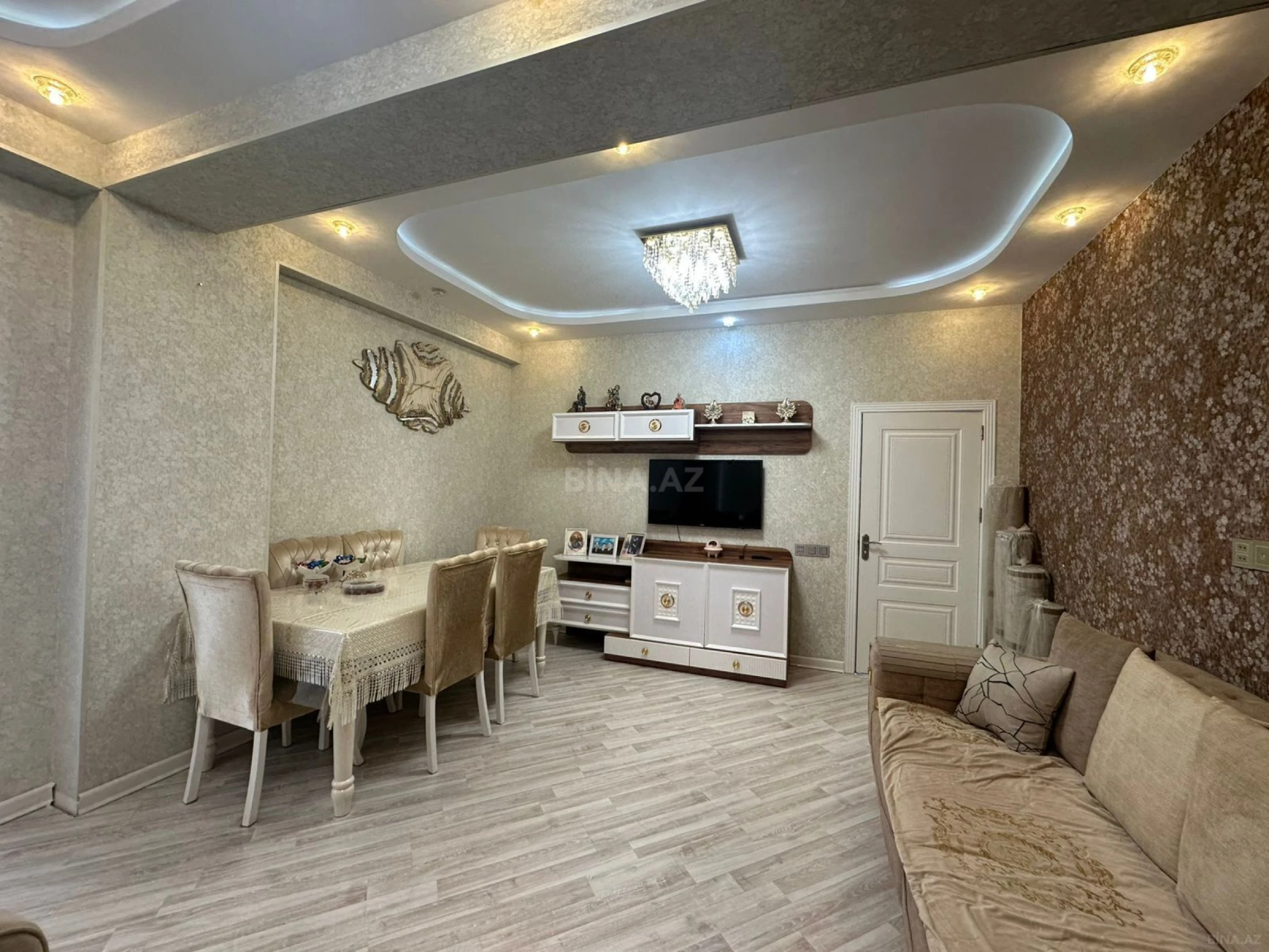 Satılır 3 otaqlı mənzil 91 m²