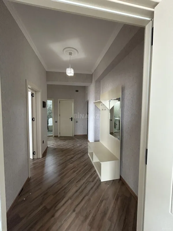 Kirayə verilir 2 otaqlı mənzil 79.4 m²