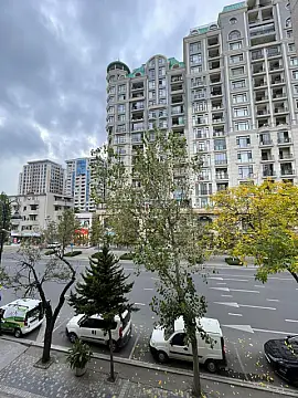 Satılır 3 otaqlı mənzil 75 m²