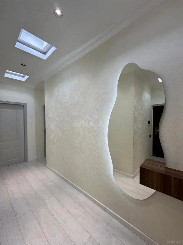 Satılır 2 otaqlı mənzil 56 m²