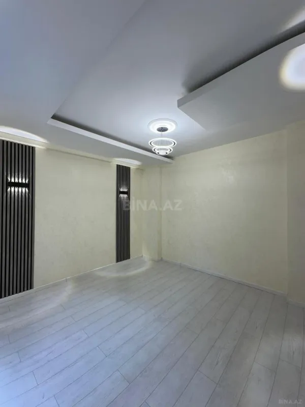 Satılır 2 otaqlı mənzil 56 m²