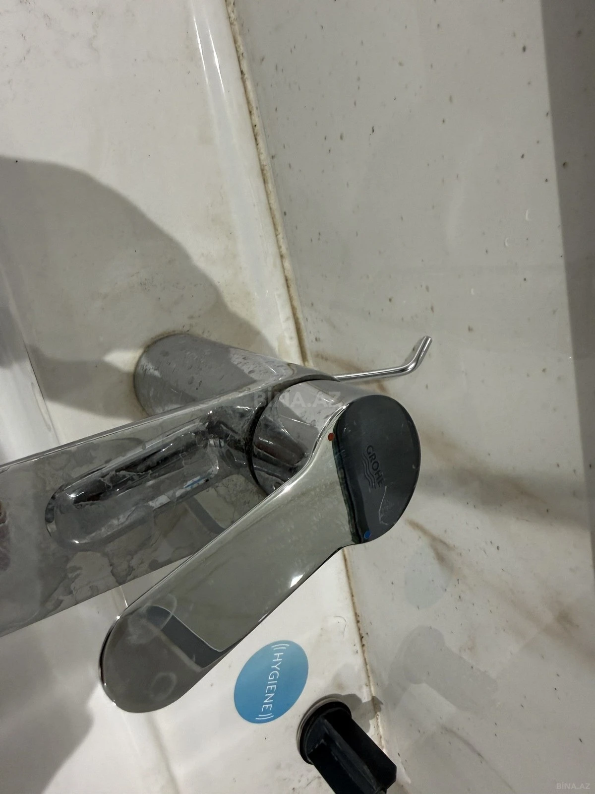 Satılır 4 otaqlı mənzil 125 m²