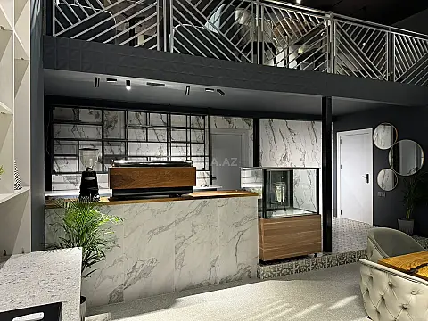 Satılır obyekt 127 m²