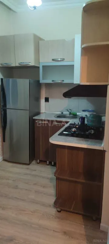 Kirayə verilir 2 otaqlı mənzil 50 m²