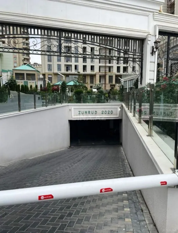 Satılır 3 otaqlı mənzil 117 m²