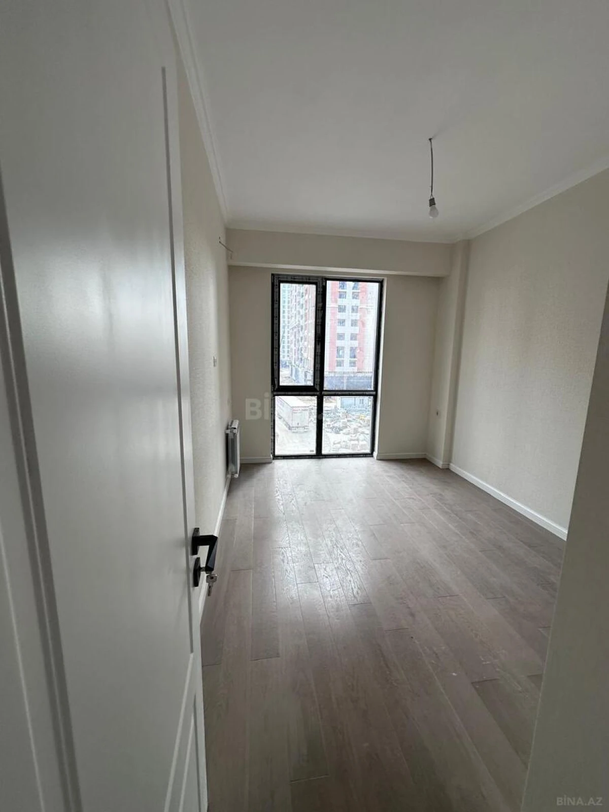Satılır 2 otaqlı mənzil 56 m²