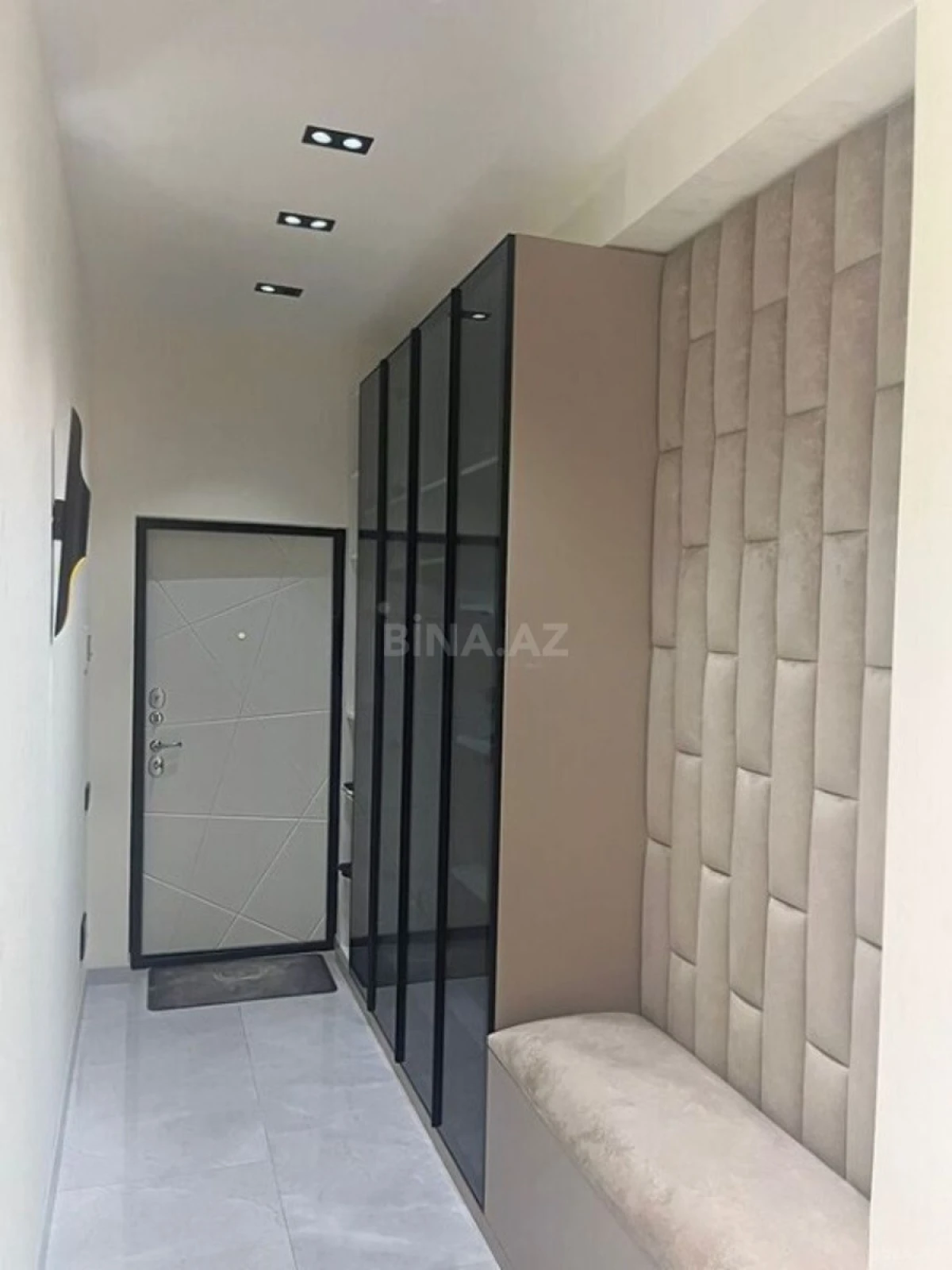 Satılır 2 otaqlı mənzil 58 m²
