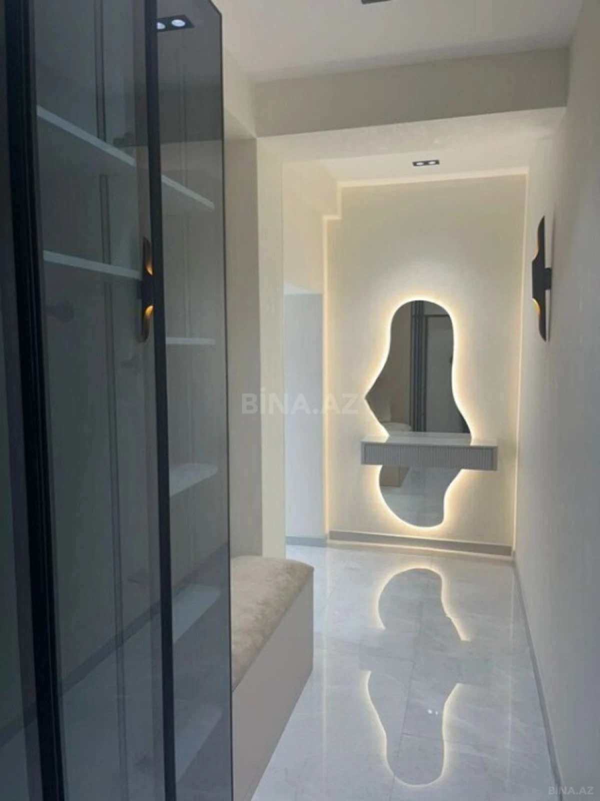 Satılır 2 otaqlı mənzil 58 m²