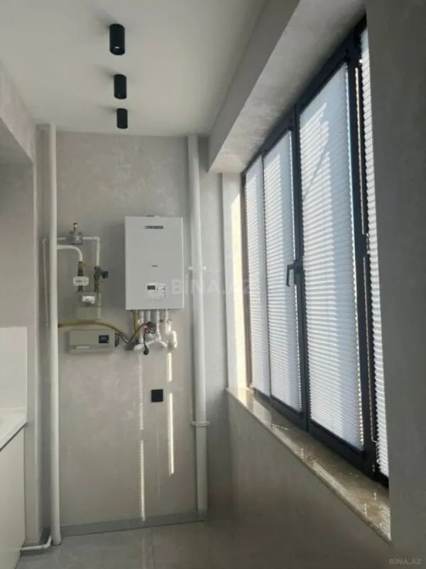 Satılır 2 otaqlı mənzil 58 m²