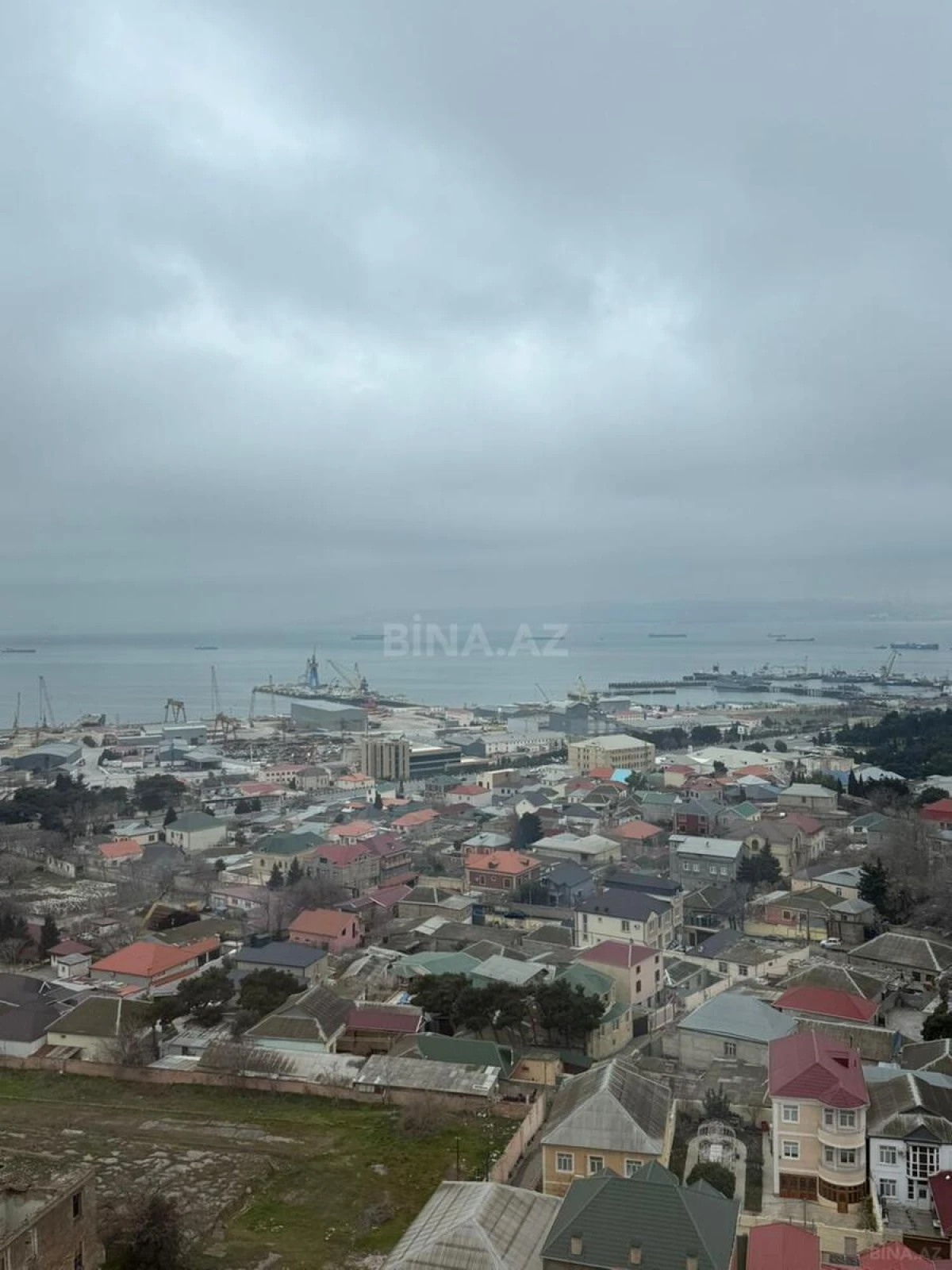 Kirayə verilir 2 otaqlı mənzil 60 m²