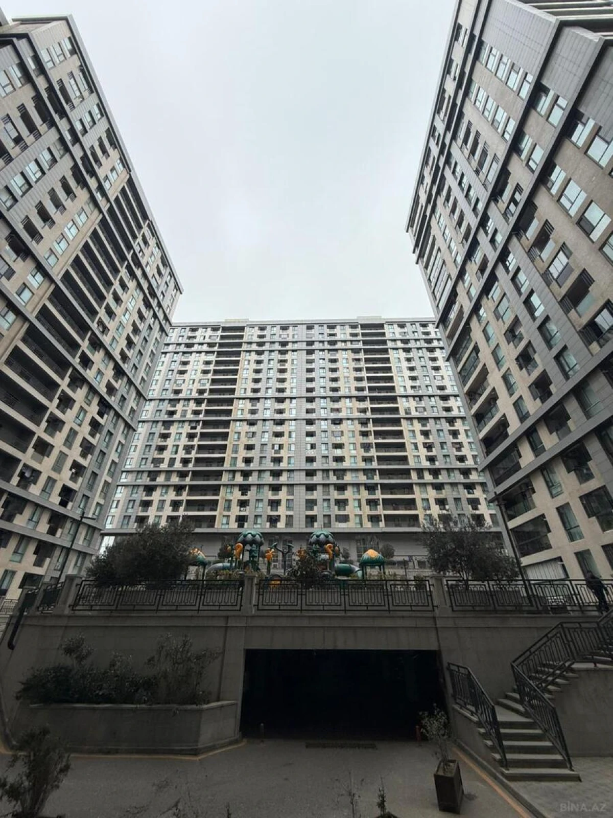 Kirayə verilir 2 otaqlı mənzil 60 m²