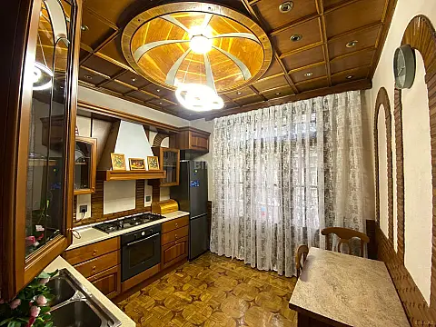 Kirayə verilir 3 otaqlı mənzil 95 m²