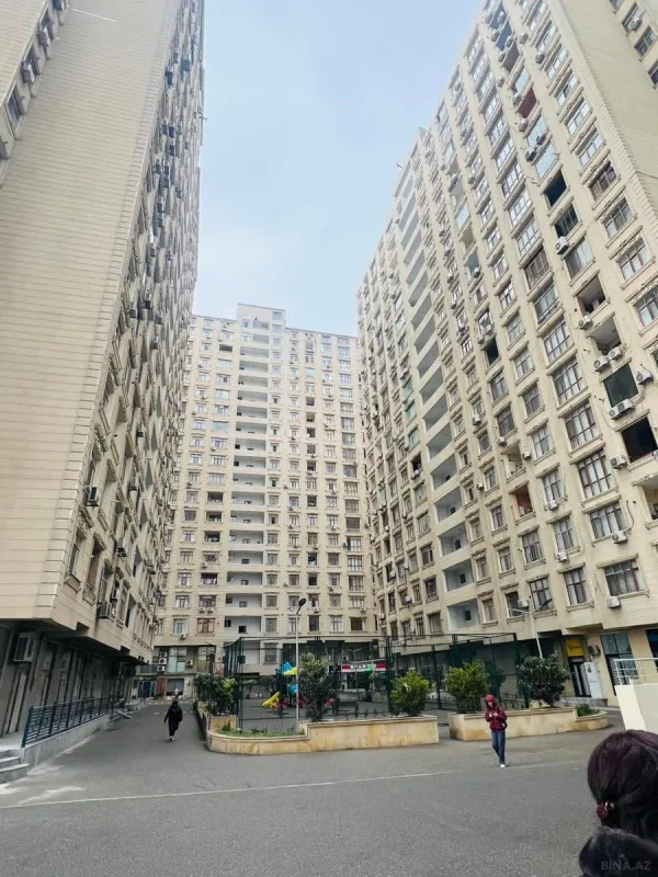 Satılır 3 otaqlı mənzil 80 m²