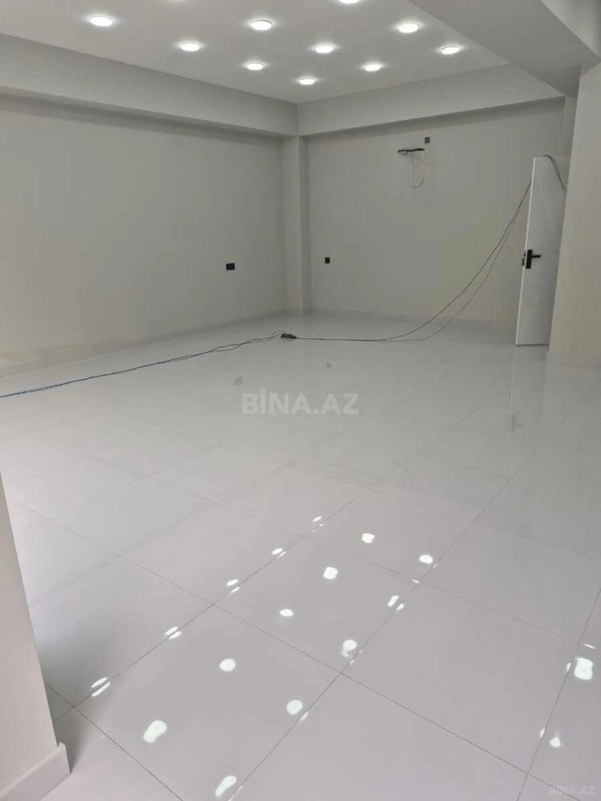 Kirayə verilir obyekt 55 m²