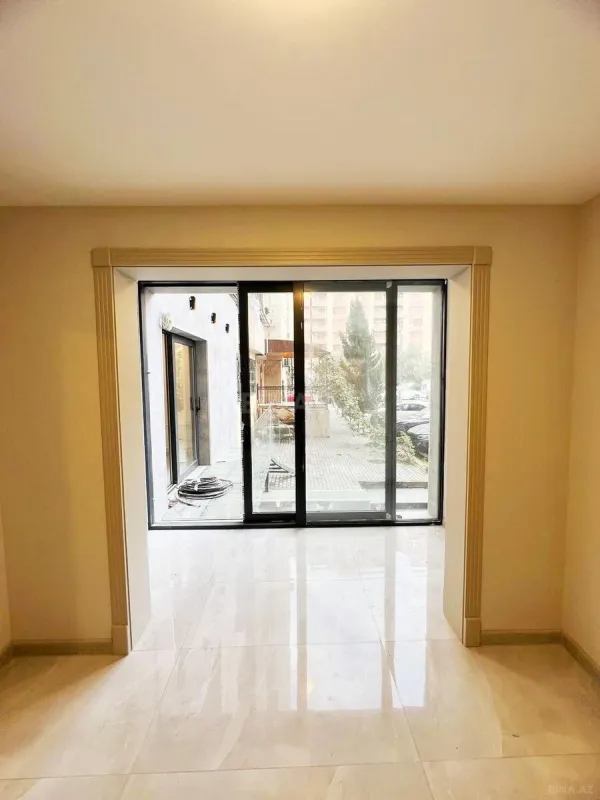 Kirayə verilir obyekt 103 m²