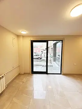 Kirayə verilir obyekt 103 m²