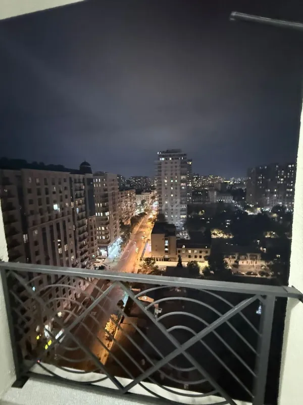 Satılır 2 otaqlı mənzil 55 m²