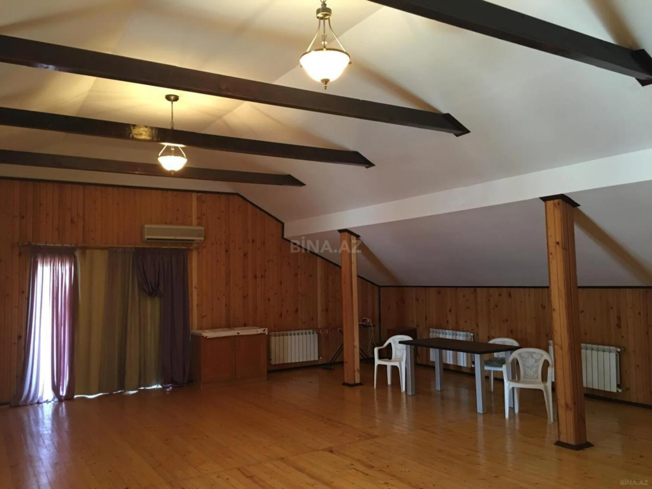 Satılır 8 otaqlı həyət evi 510 m²