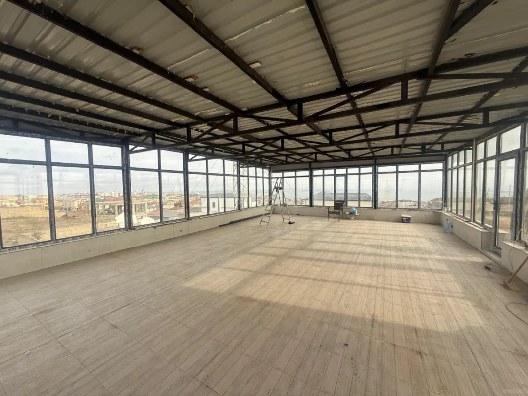 Satılır 6 otaqlı həyət evi 420 m²