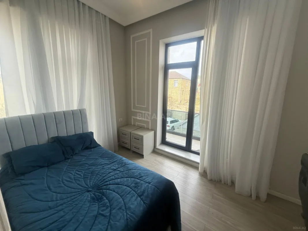 Satılır 6 otaqlı həyət evi 420 m²